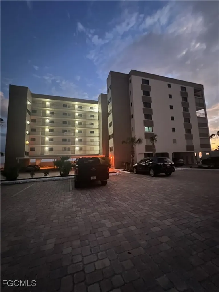 2532 Estero Boulevard Fort Myers Beach FL 33931
