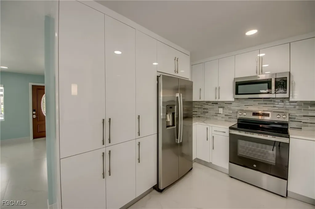 107 Albatross Street Fort Myers Beach FL 33931