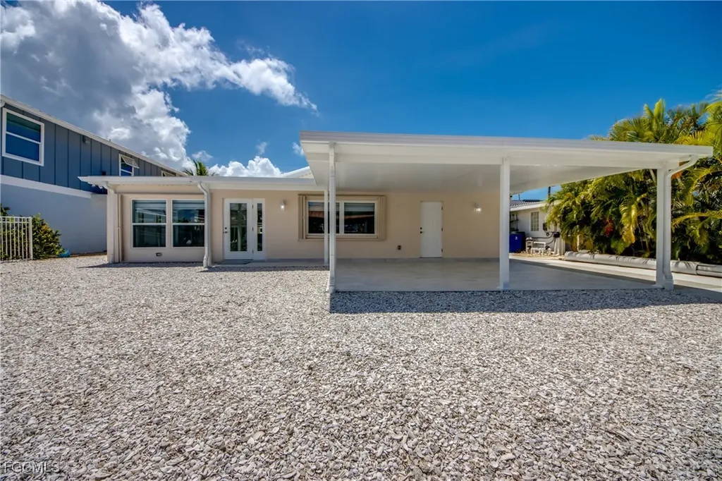 107 Albatross Street Fort Myers Beach FL 33931