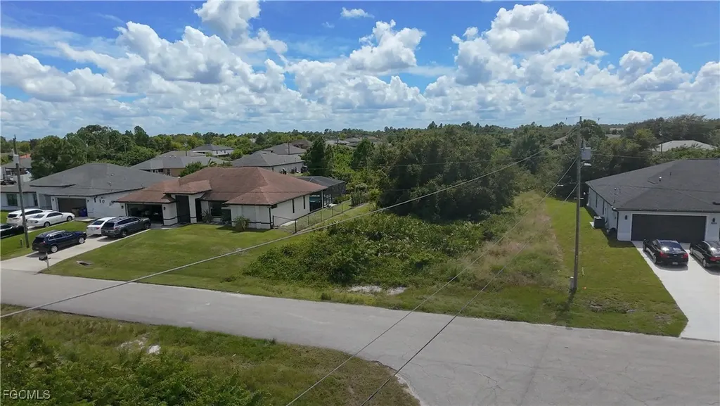 3607 16th Street SW Lehigh Acres FL 33976