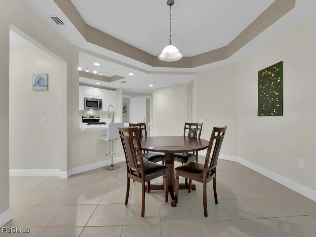 2745 1st Street Fort Myers FL 33916