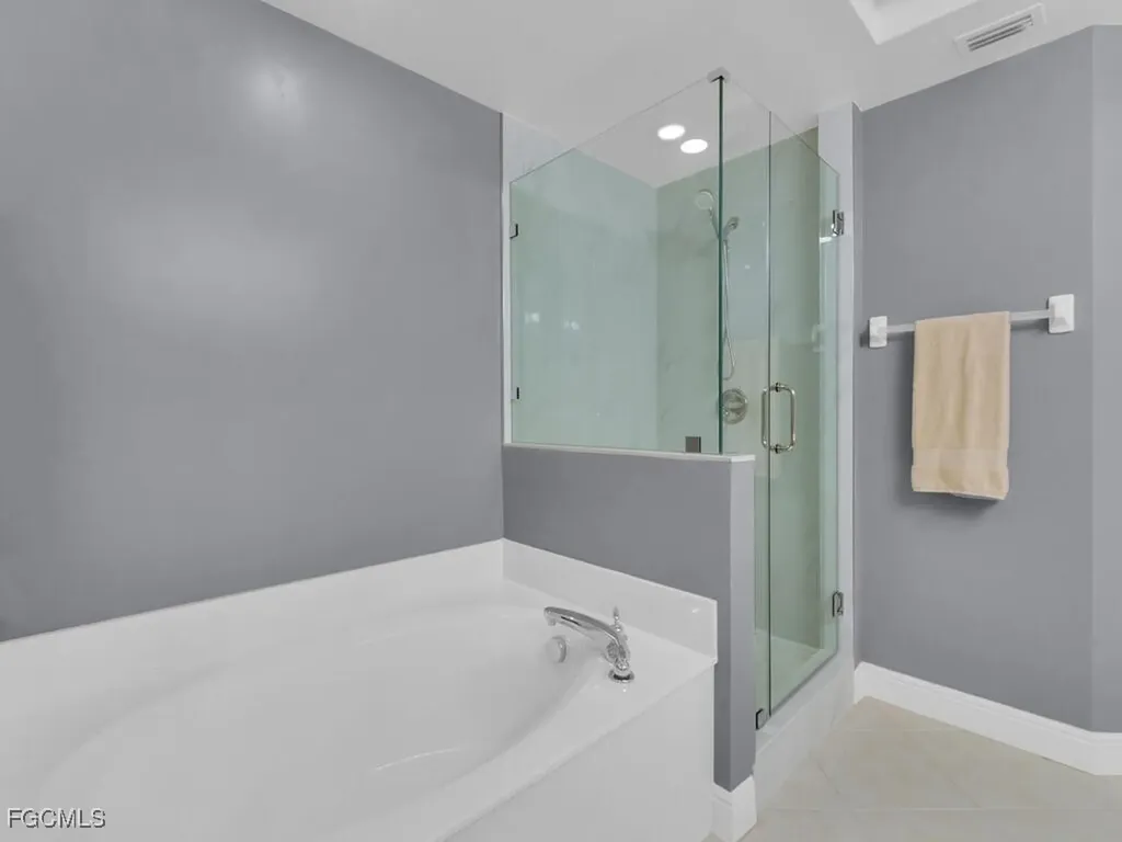 2745 1st Street Fort Myers FL 33916