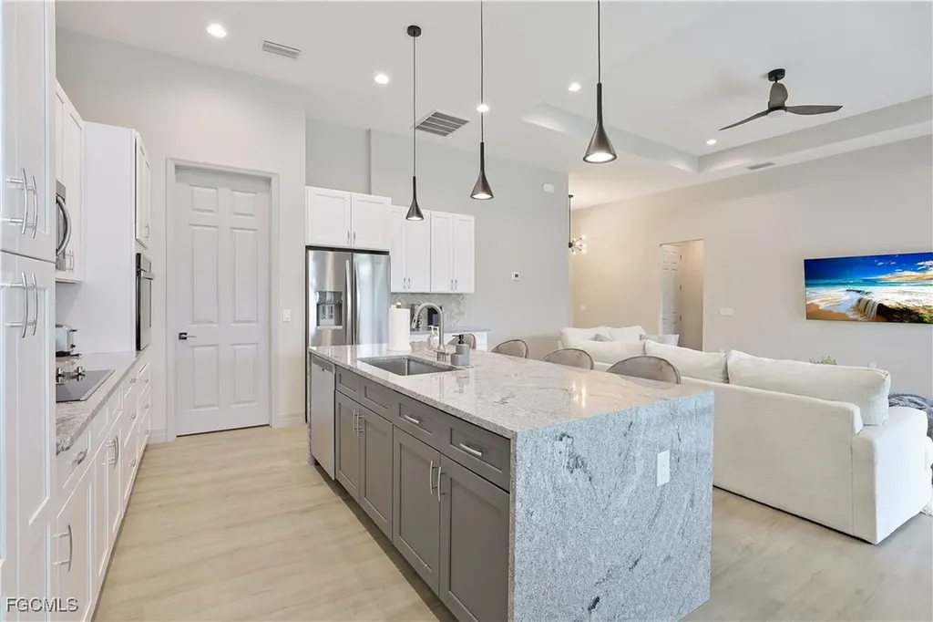 217 NW 36th Avenue Cape Coral FL 33993