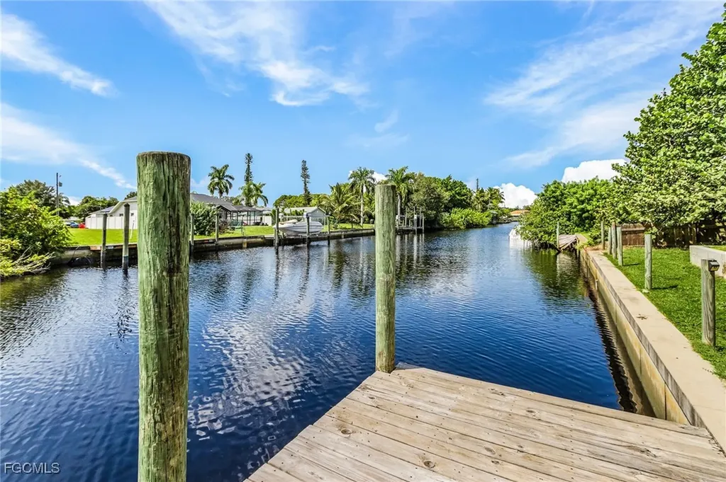 12325 River Road Fort Myers FL 33905