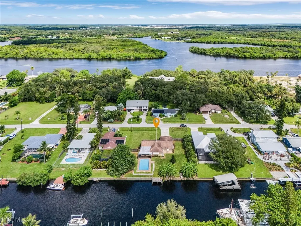 12325 River Road Fort Myers FL 33905