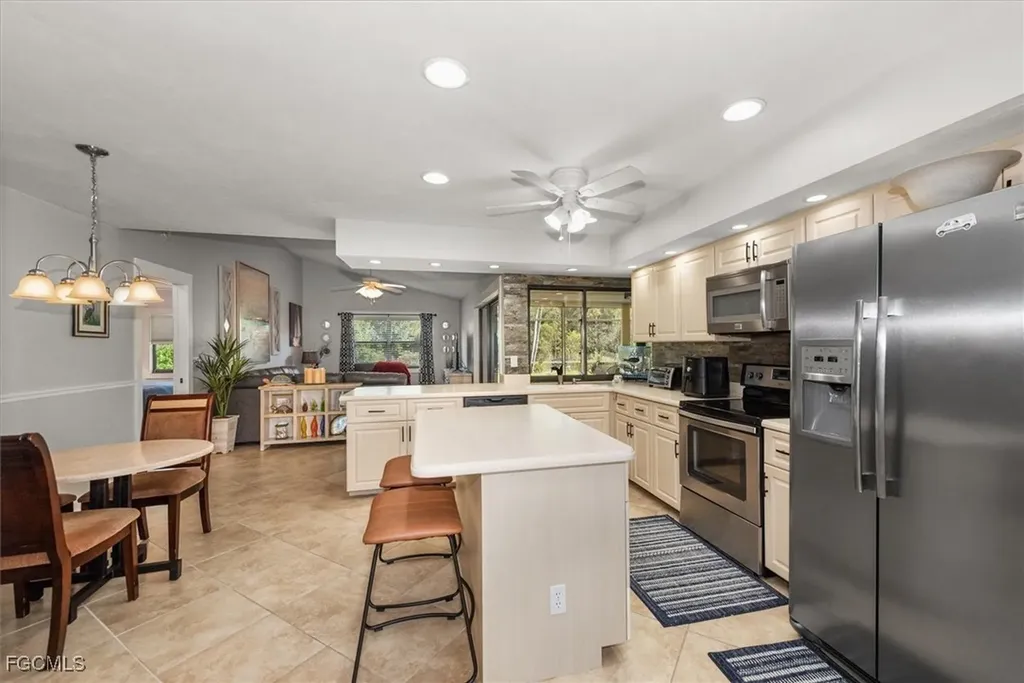 7669 Eagles Flight Lane Fort Myers FL 33912