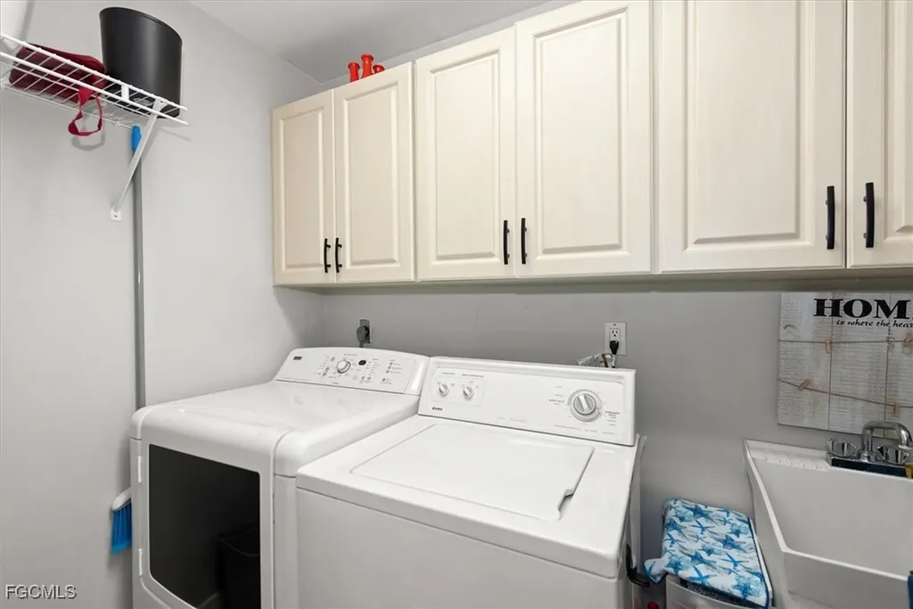 7669 Eagles Flight Lane Fort Myers FL 33912