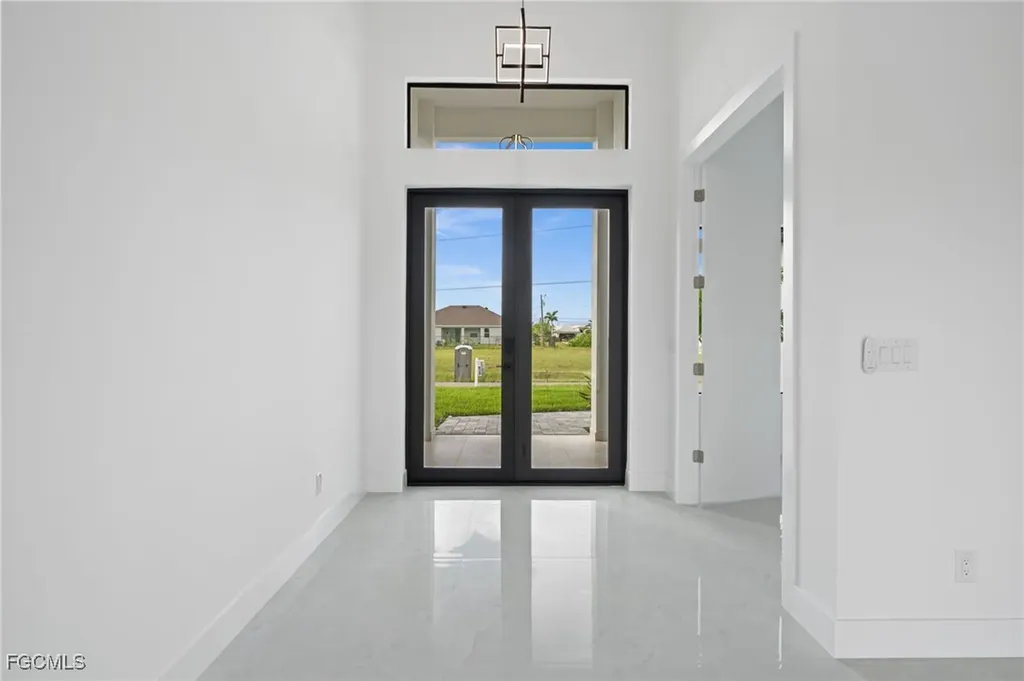 1801 NW 10th Terrace Cape Coral FL 33993