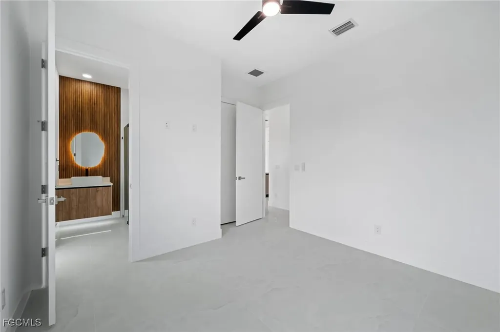 1801 NW 10th Terrace Cape Coral FL 33993