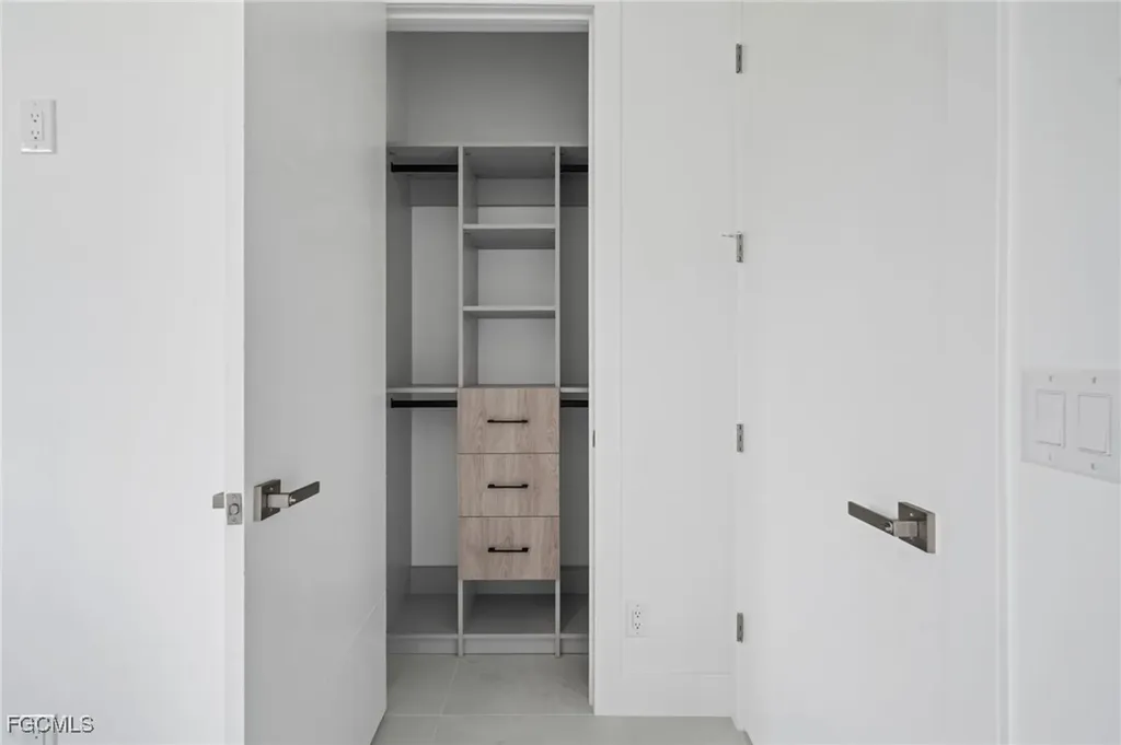 1801 NW 10th Terrace Cape Coral FL 33993