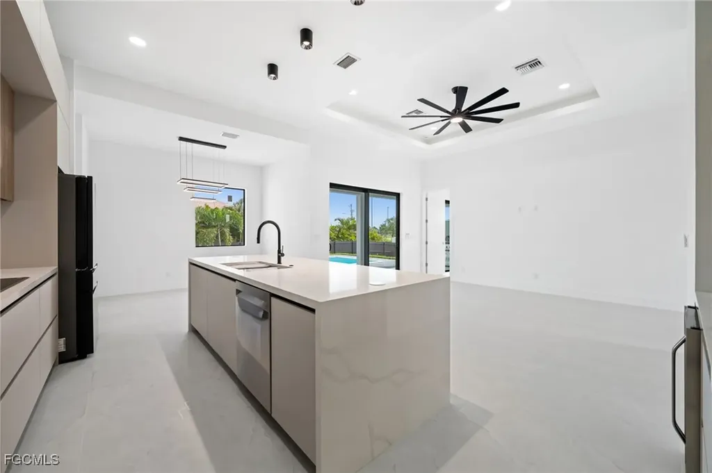 1801 NW 10th Terrace Cape Coral FL 33993