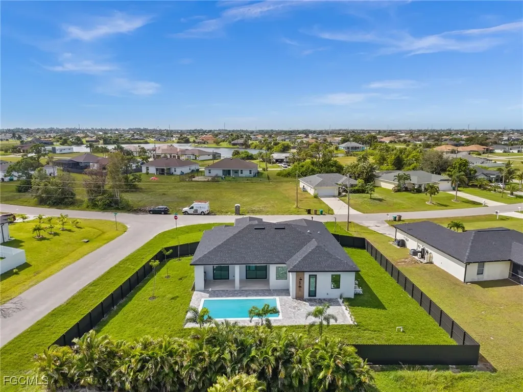 1801 NW 10th Terrace Cape Coral FL 33993