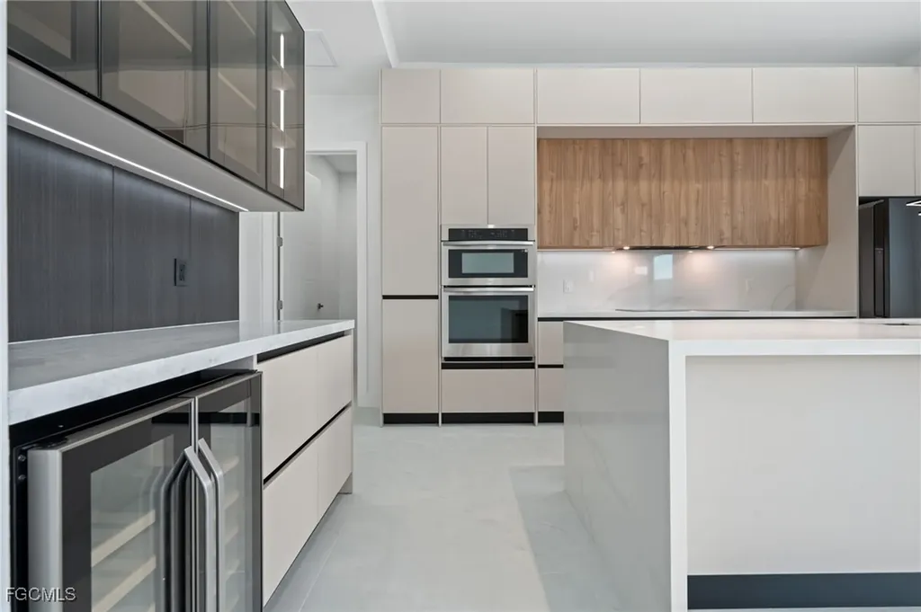 1801 NW 10th Terrace Cape Coral FL 33993