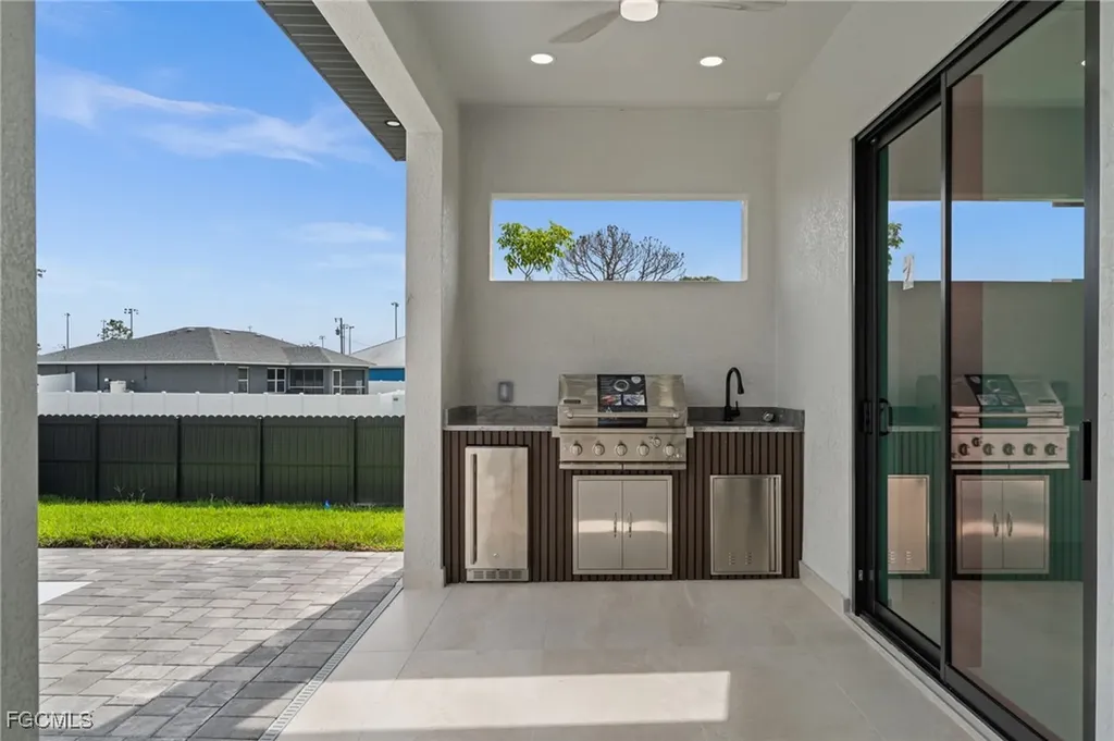 1801 NW 10th Terrace Cape Coral FL 33993