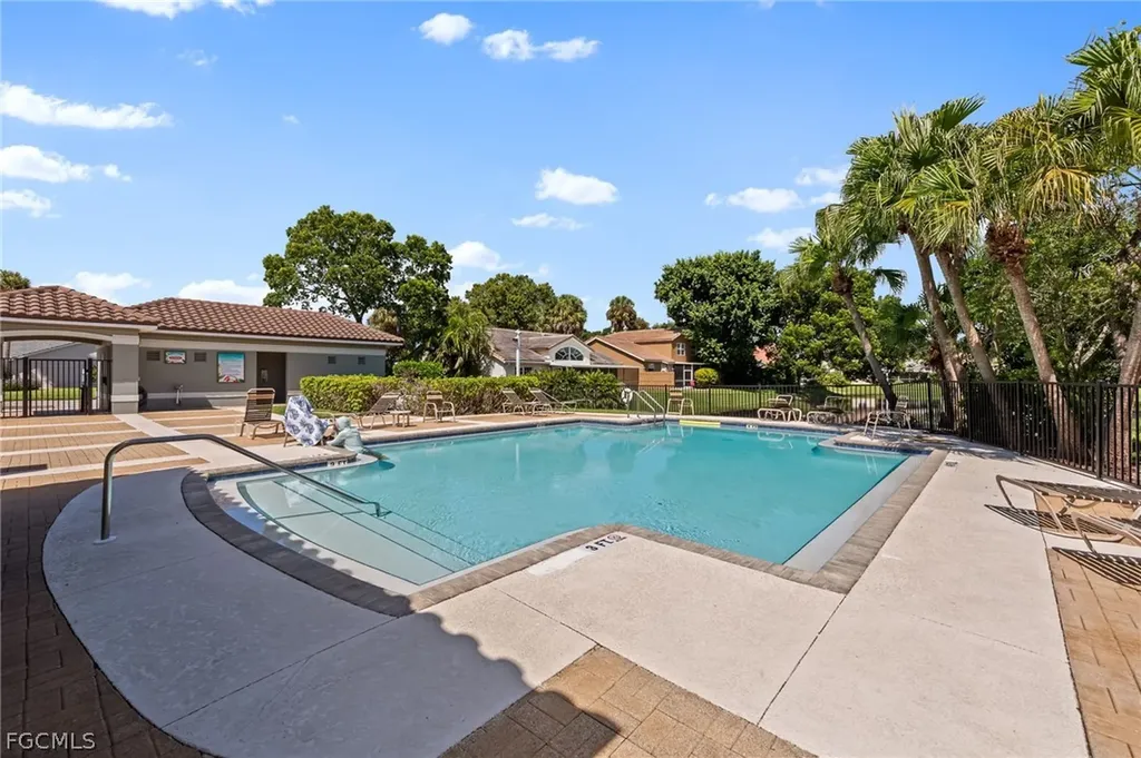 12211 Eagle Pointe Circle Fort Myers FL 33913