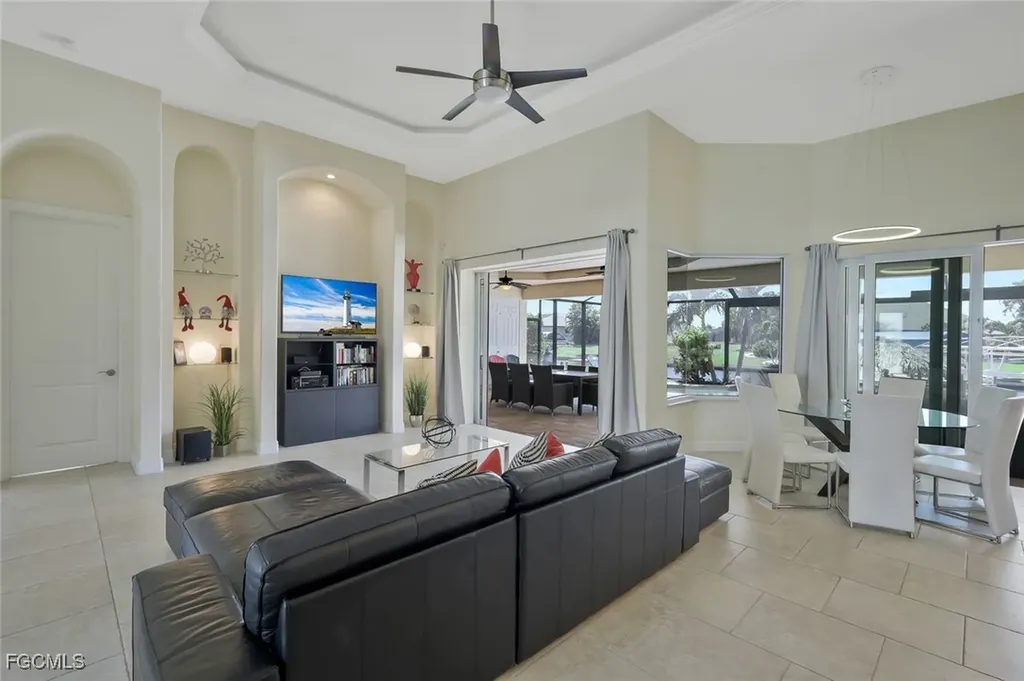 3632 SW 1st Place Cape Coral FL 33914