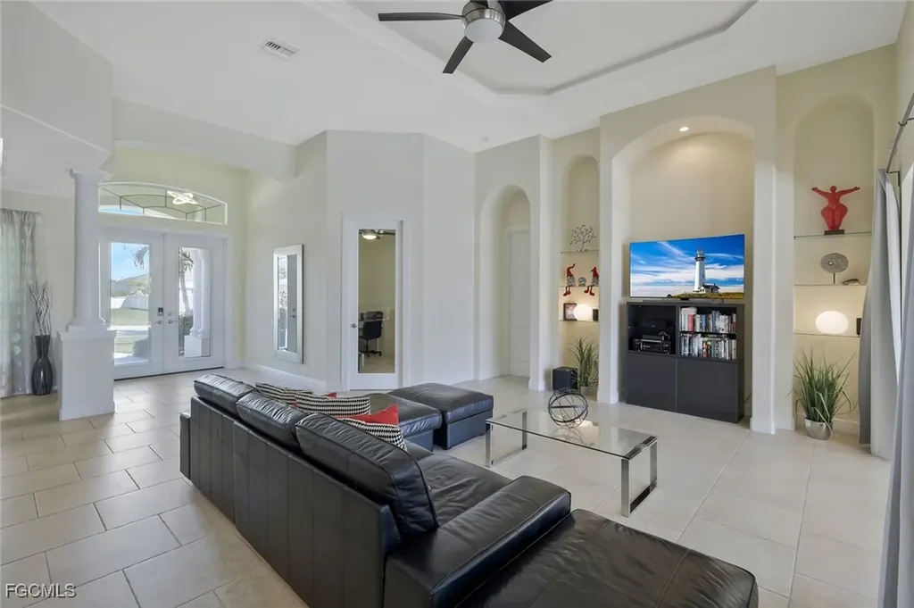 3632 SW 1st Place Cape Coral FL 33914