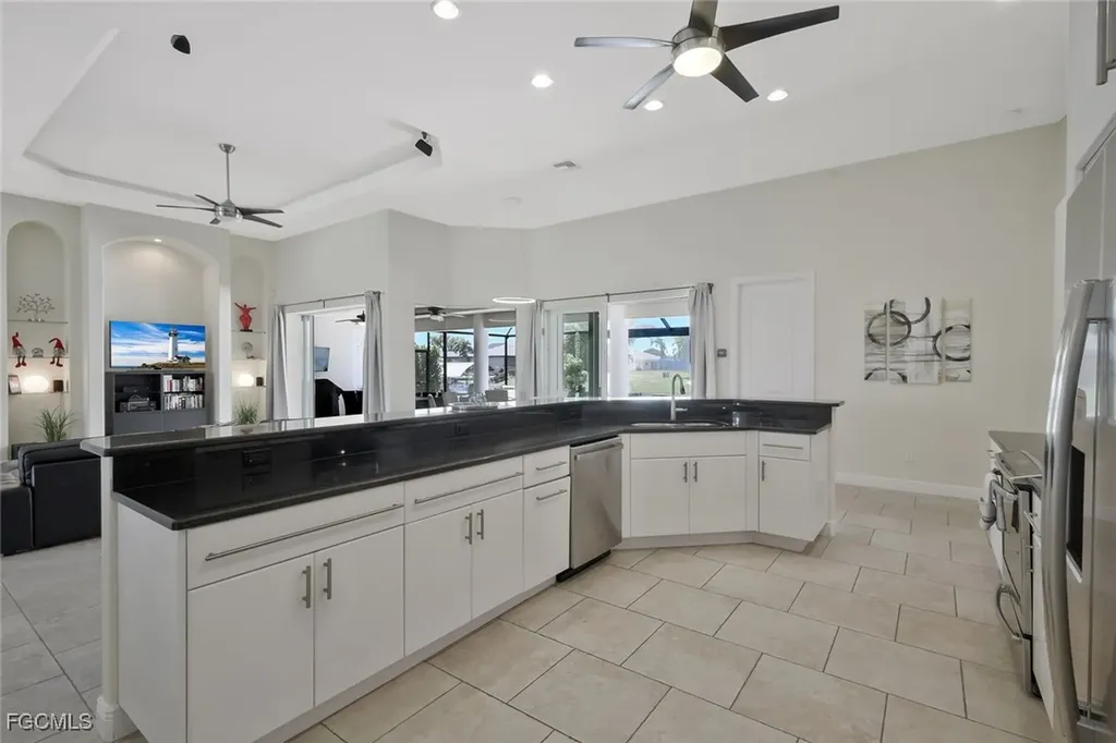 3632 SW 1st Place Cape Coral FL 33914