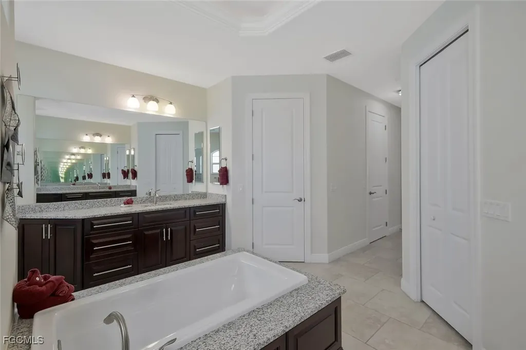 3632 SW 1st Place Cape Coral FL 33914