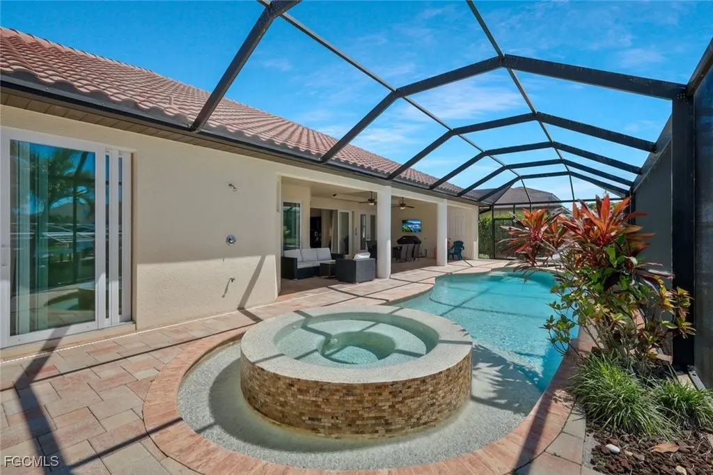 3632 SW 1st Place Cape Coral FL 33914
