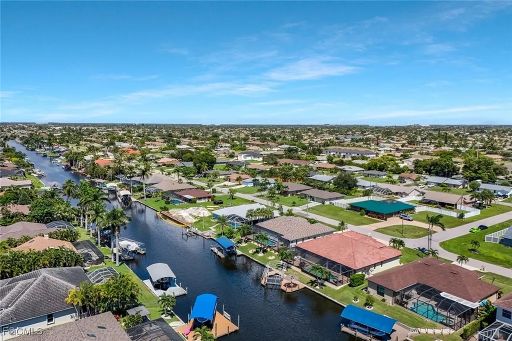 3632 SW 1st Place Cape Coral FL 33914