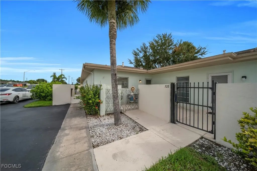 730 Joel Boulevard Lehigh Acres FL 33936