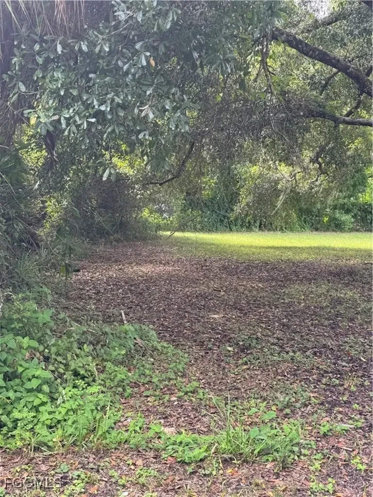 387 Montura Avenue Clewiston FL 33440