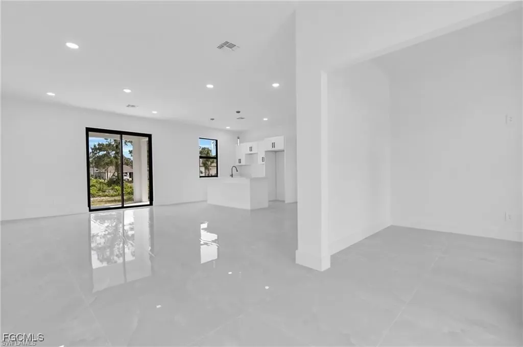 3405 73rd Street W Lehigh Acres FL 33971