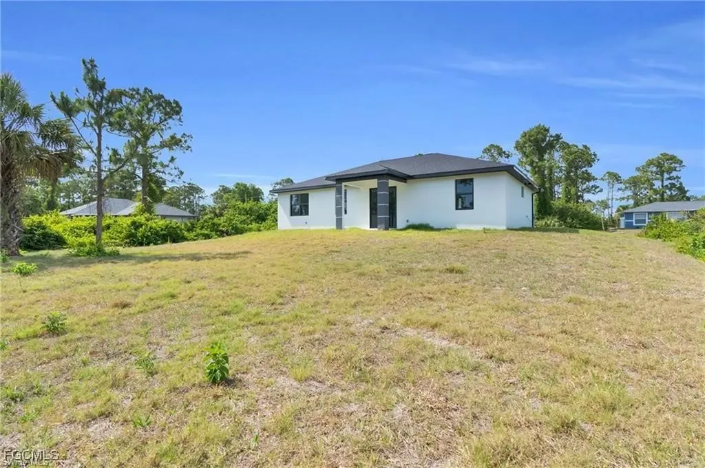 3405 73rd Street W Lehigh Acres FL 33971