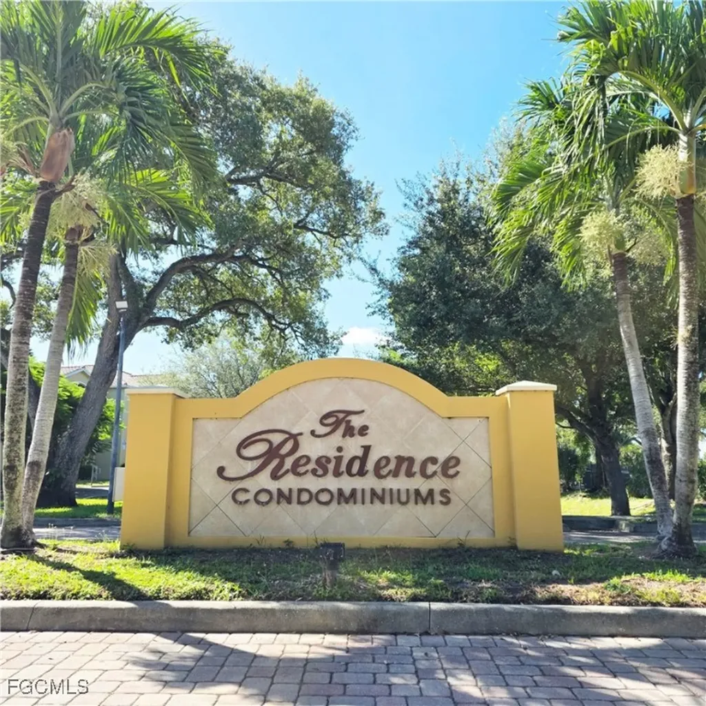 4121 Residence Drive Fort Myers FL 33901