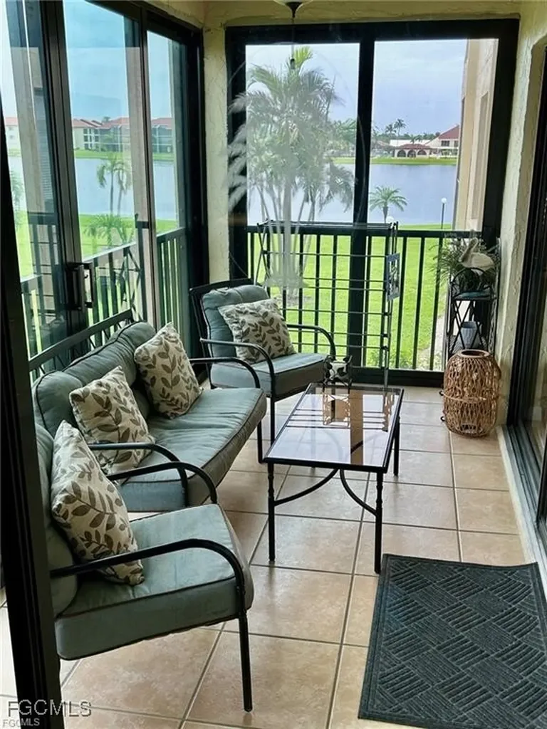 11110 Caravel Circle Fort Myers FL 33908