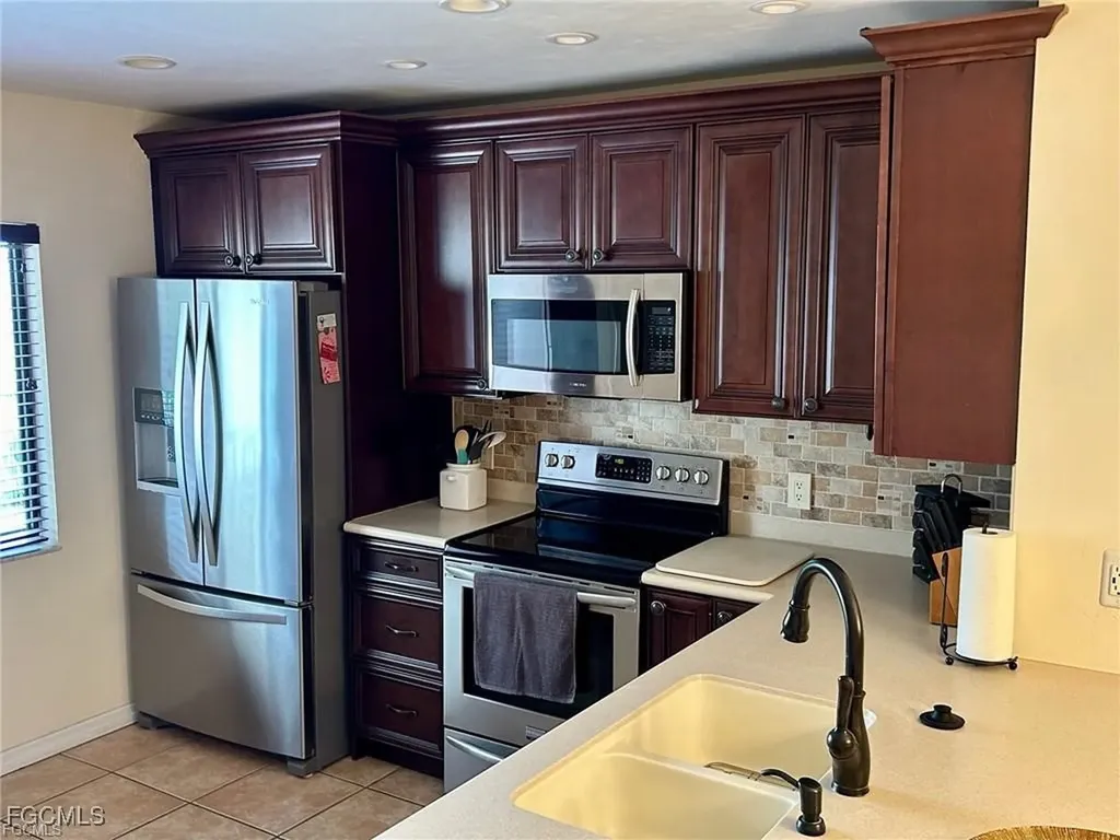 11110 Caravel Circle Fort Myers FL 33908
