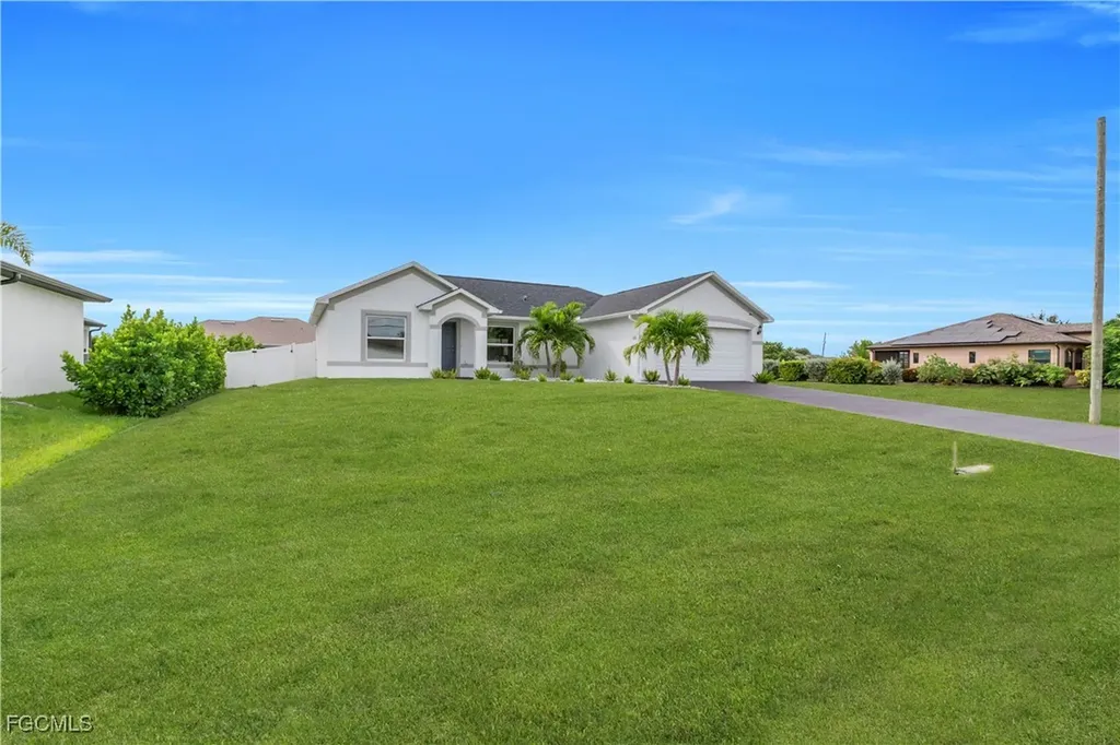 204 NW 24th Place Cape Coral FL 33993