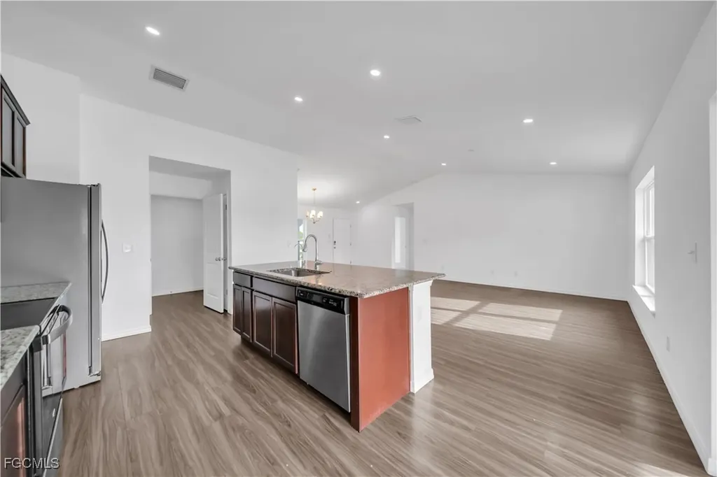 204 NW 24th Place Cape Coral FL 33993