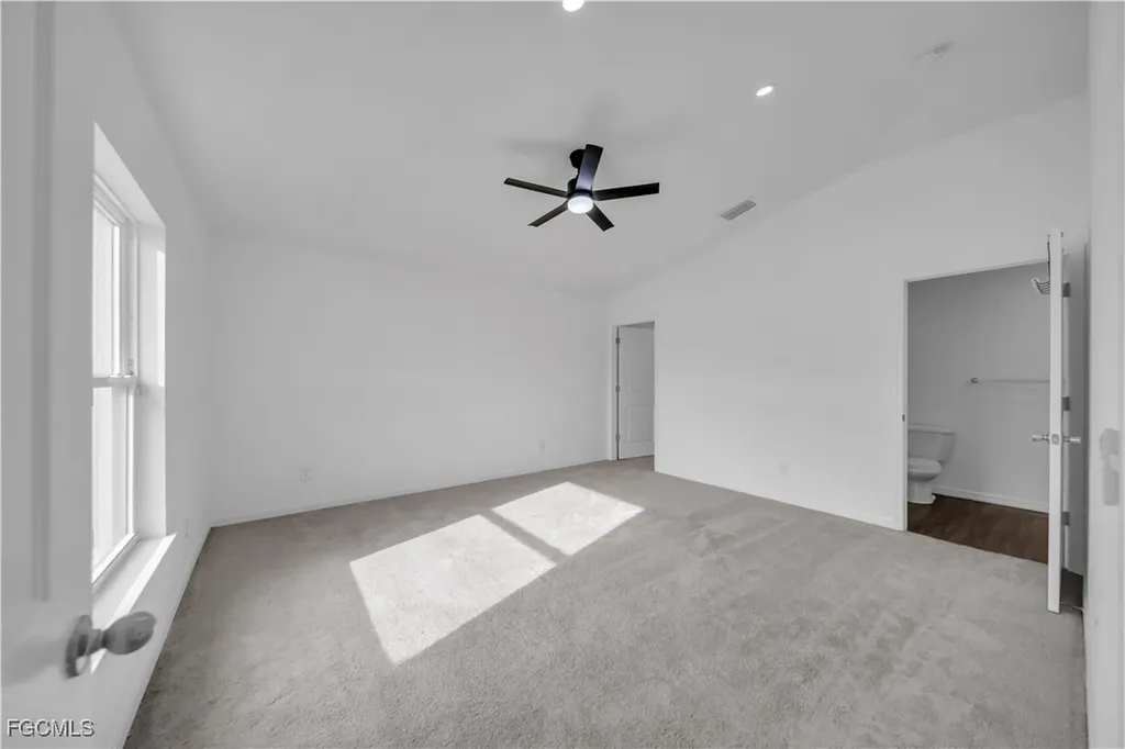 204 NW 24th Place Cape Coral FL 33993