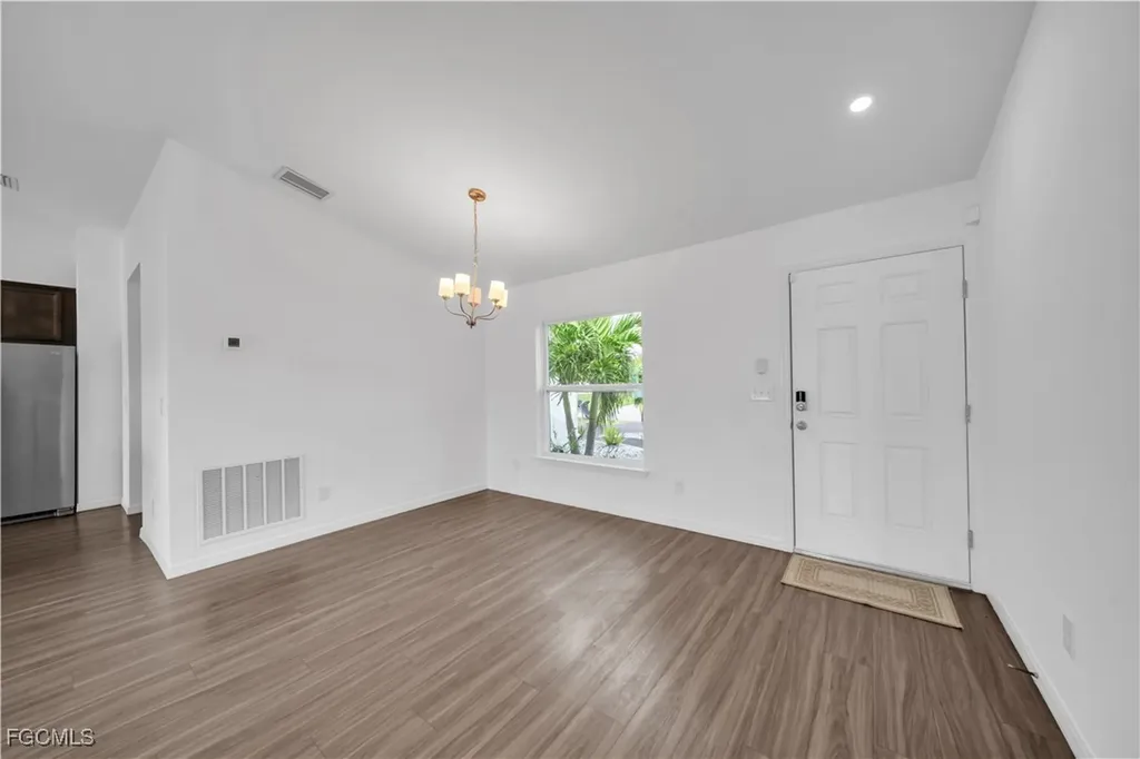 204 NW 24th Place Cape Coral FL 33993