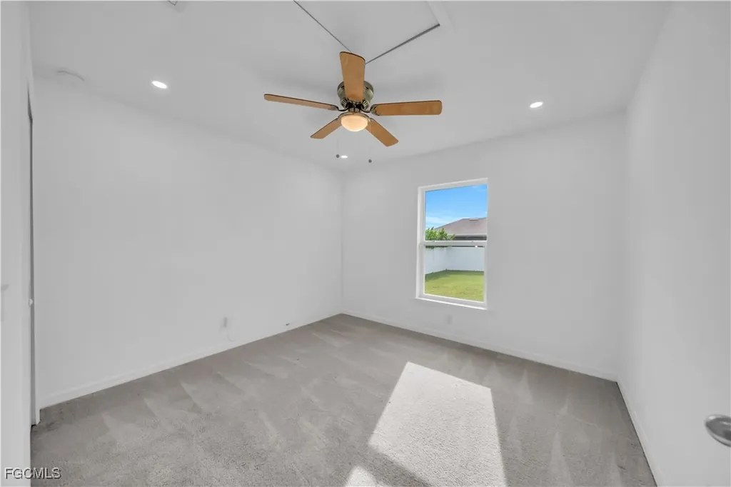 204 NW 24th Place Cape Coral FL 33993