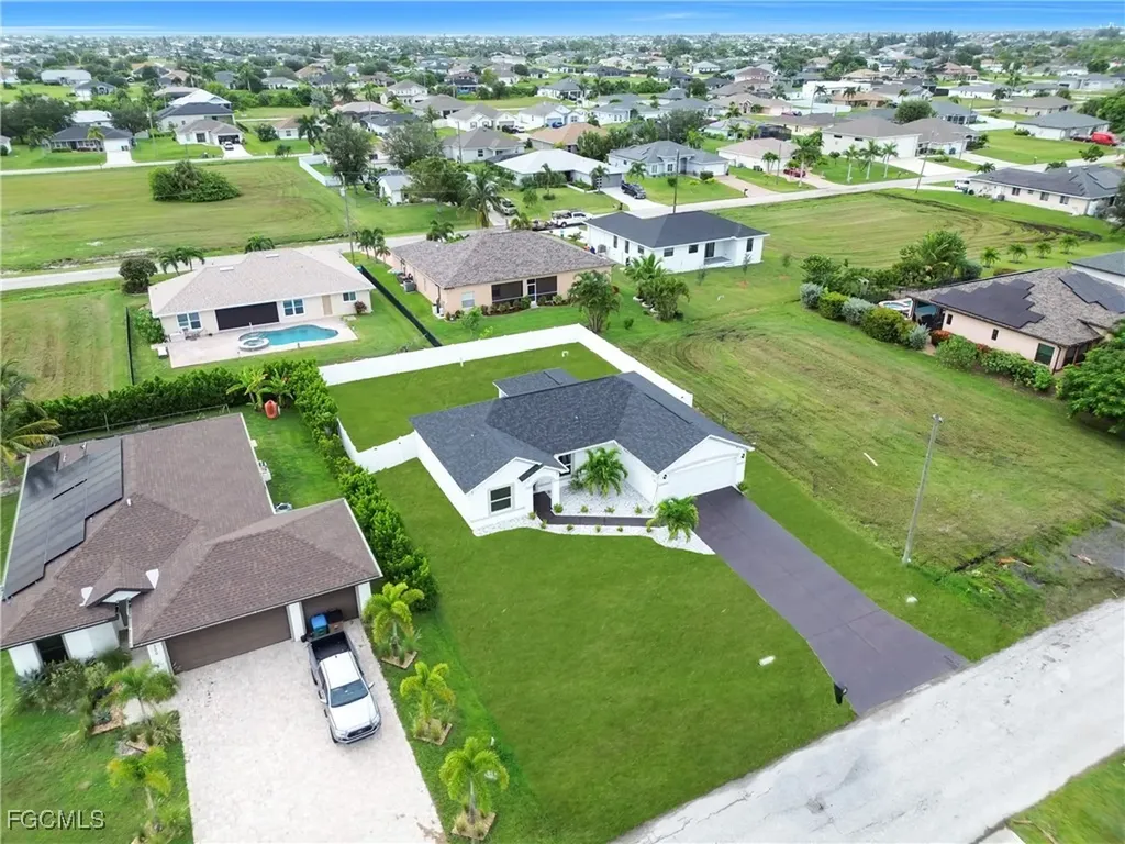 204 NW 24th Place Cape Coral FL 33993