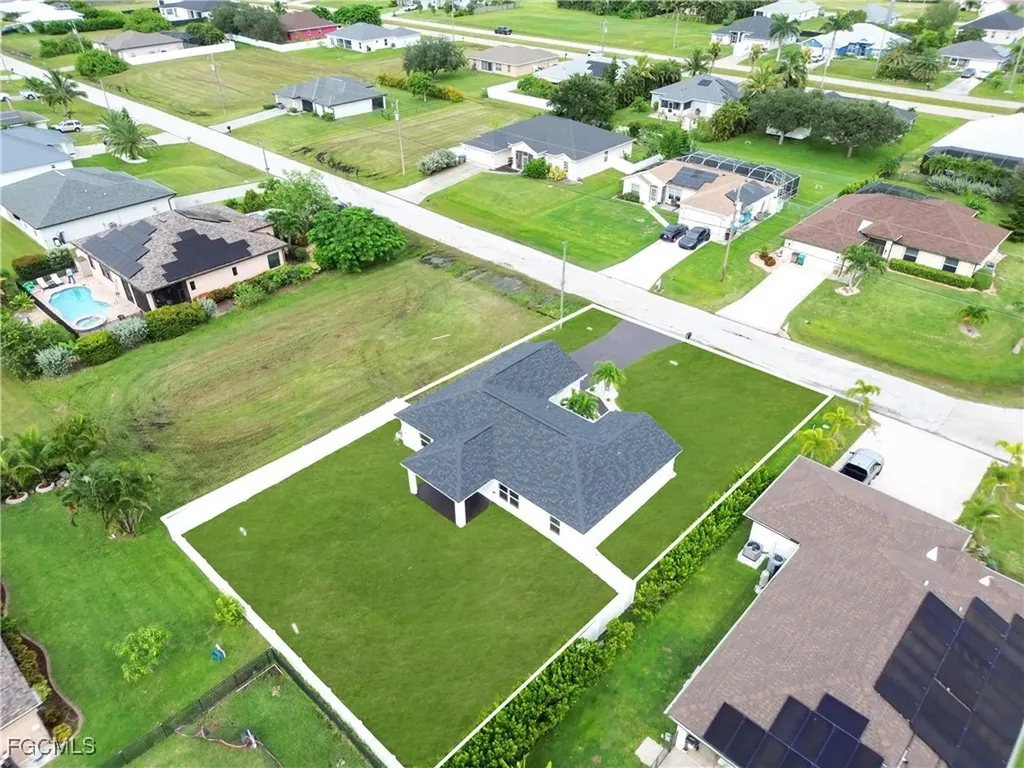 204 NW 24th Place Cape Coral FL 33993