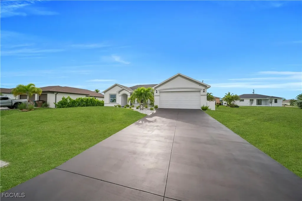 204 NW 24th Place Cape Coral FL 33993