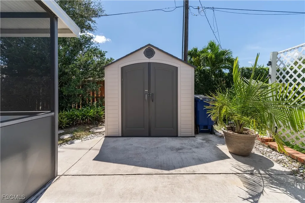 7258 Buchanan Road Fort Myers FL 33967