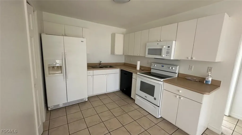 5026 24th Street SW Lehigh Acres FL 33973