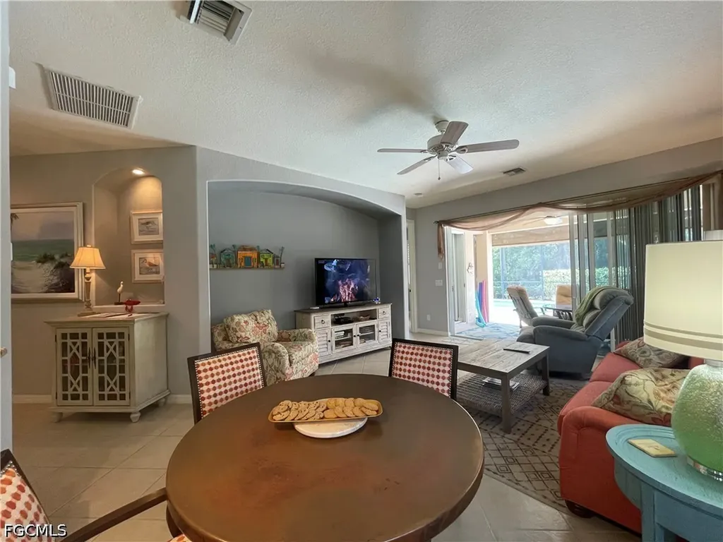 10630 Camarelle Circle Fort Myers FL 33913