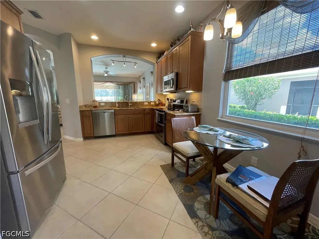 10630 Camarelle Circle Fort Myers FL 33913