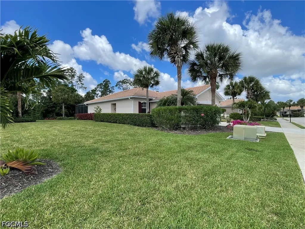 10630 Camarelle Circle Fort Myers FL 33913