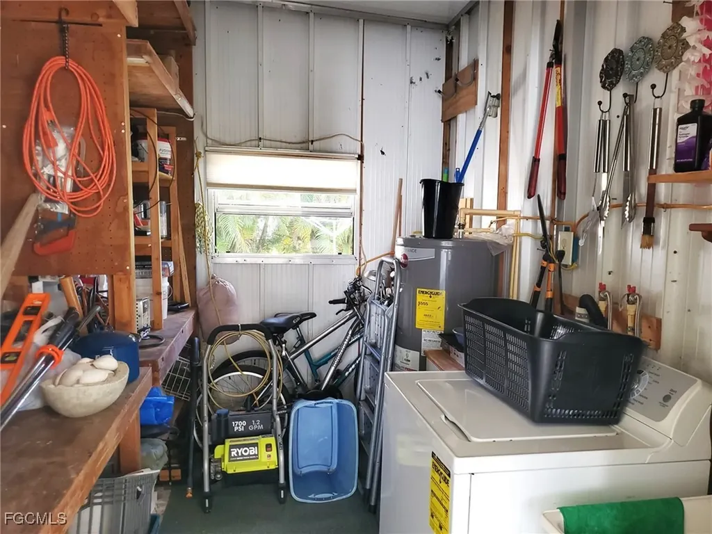 865 Moonlight Drive North Fort Myers FL 33917