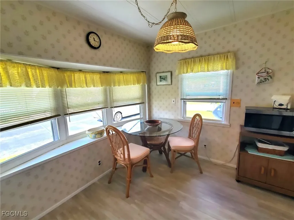 865 Moonlight Drive North Fort Myers FL 33917