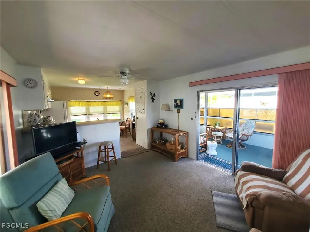 865 Moonlight Drive North Fort Myers FL 33917