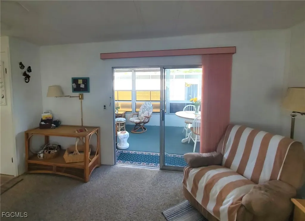 865 Moonlight Drive North Fort Myers FL 33917