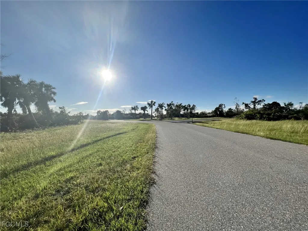 443 Albatross Road Rotonda West FL 33947